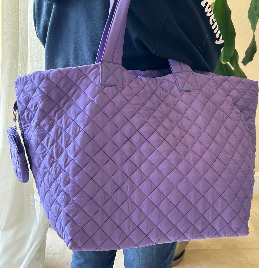 Alyssa Jumbo Quilted Nylon Tote – Lightweight, Spacious & Travel-Ready