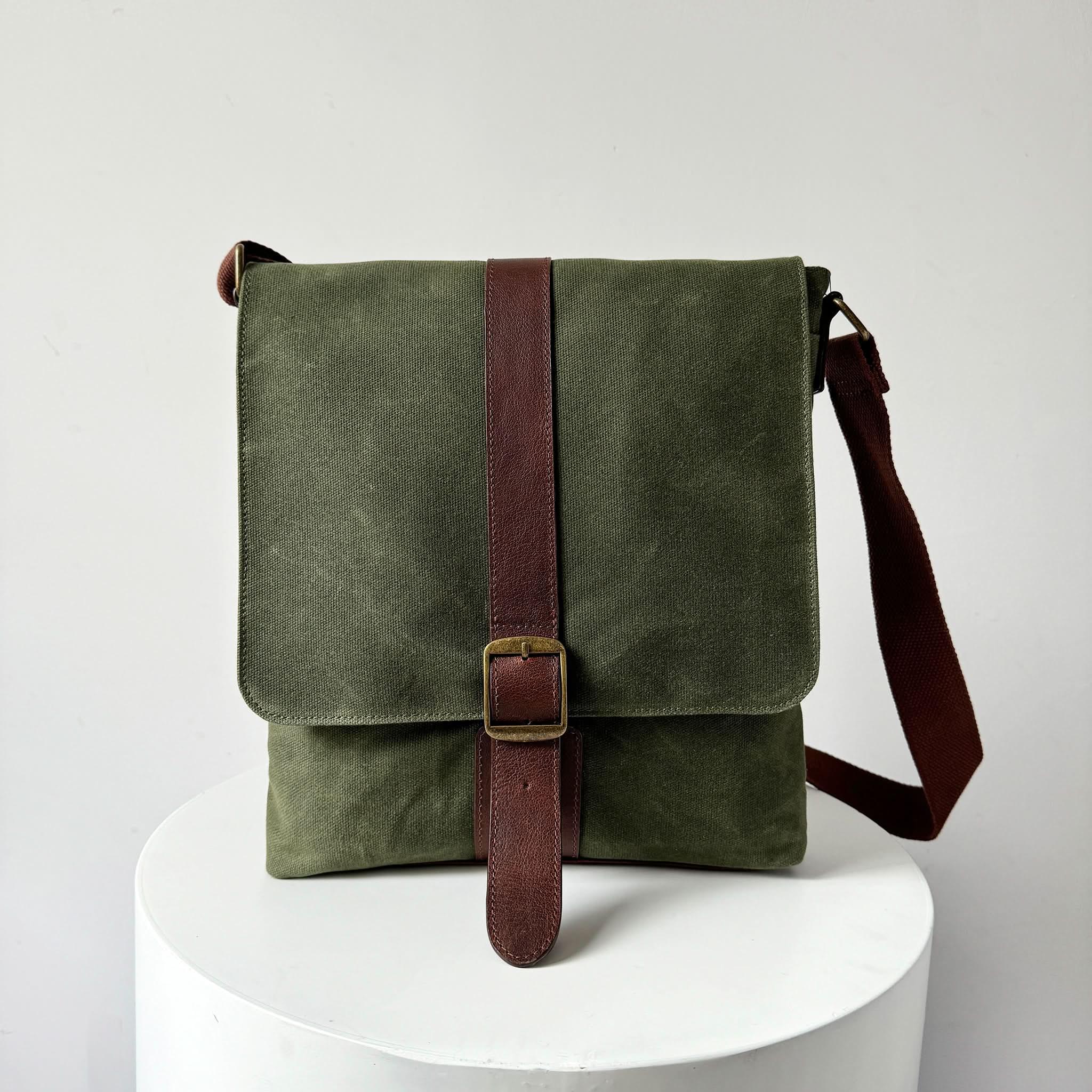 Maxwell Waxed Canvas Messenger Bag -Compact